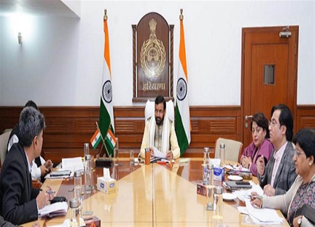 Chief Minister takes strict action on multiple uploads of same crop damage photo on eShatipurti portal